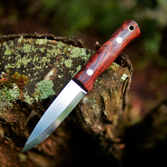 Classic: O1, Cocobolo with Red G10 liners