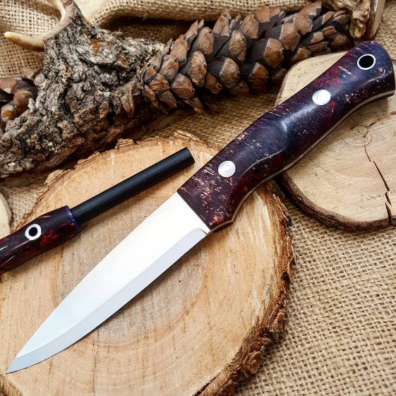 https://www.adventuresworn.com/cdn/shop/products/Classic-Bushcraft-Knife_09.jpg?v=1527638206&width=1445